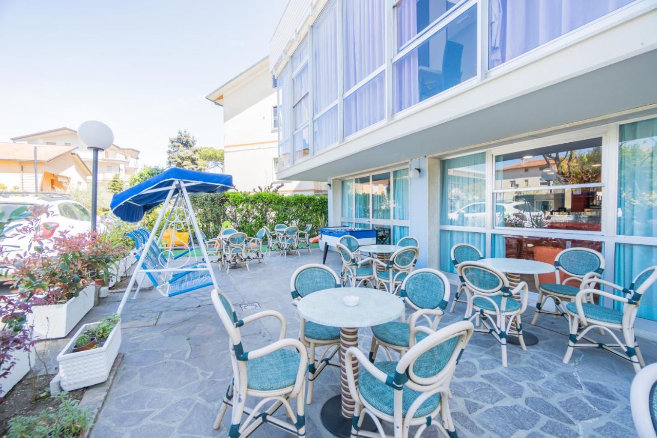 Hotel Mirage Bellaria-Igea Marina Bagian luar foto