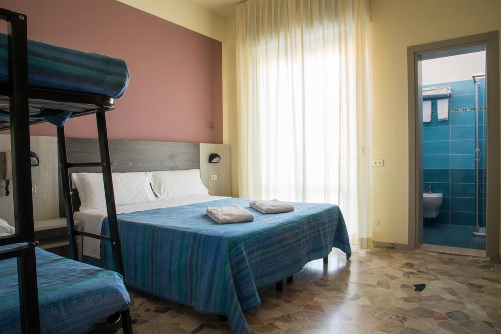 Hotel Mirage Bellaria-Igea Marina Bagian luar foto
